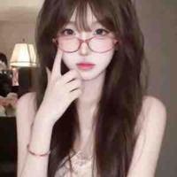 Khánh Linh 