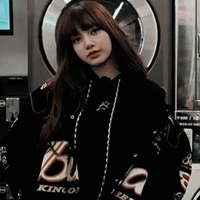 Lalisa manobal - cô