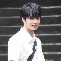 Lưu Diệu Văn ( anh)