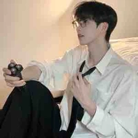 Nhậm Tử Hạo ( cậu )