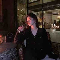 Nguyễn Lưu Tranh ( cô )