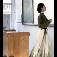 giáo viên chủ nhiên lớp10/1