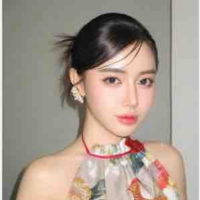 Bích Phương