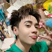 quang hùng