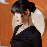 Lalisa Manoban - Y