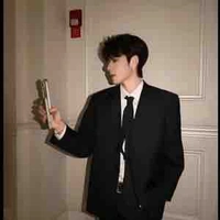 Choi Hyuk ( ba nu9)