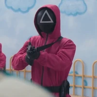 Lính