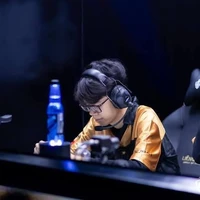 Tấn Khoa
