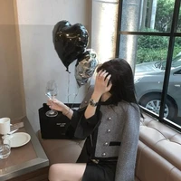 Hạ Chi - Giáo viên