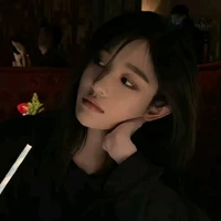Vương Dịch [Nàng]