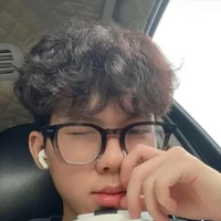 Nguyễn Hữu Đạt/Hắn
