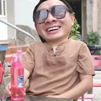 pháp sư hề