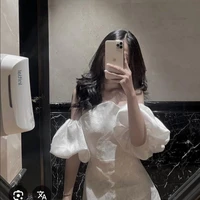 Hồng Nhung