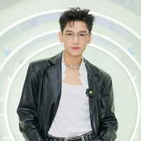 Phạm Lưu Tuấn Tài ( Isaac)