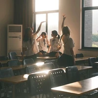 khối học sinh - 10