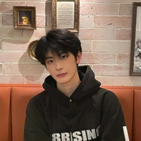 Giang Đinh Tử¹⁸♊️