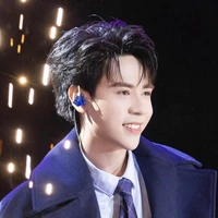 Lê Quang Hùng ( Phone )