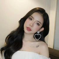 Nguyễn Hoàng Ly