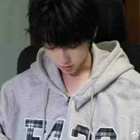 Dương Bác Văn [@little._.sheep]