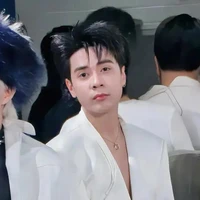 Lê Quang Hùng (nguyên chủ)