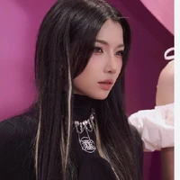 Trần Thảo Linh ( Lyhan )