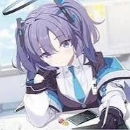 Hayase Yuuka(10% khối lượng Kivotos🐧)