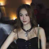 Lê Ngọc Minh Hằng(chị dâu cả)