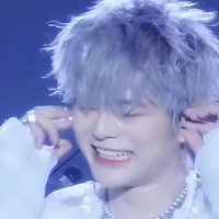 Nguyễn Quang Anh ( Bột )