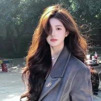 Hayoon [하윤]