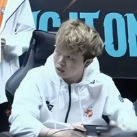 Huy Hoàng