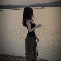 hoàng ngọc uyên ( con út nhà họ Hoàng)