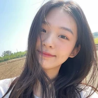 Kim Si Eun | Young Mi