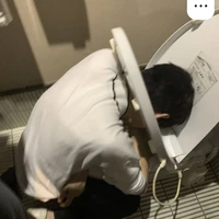 mấy con khùng (- ai thì trừ)