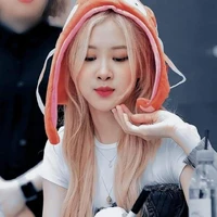 tác giả hơi mát xíu