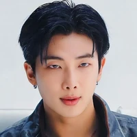KIM Namjoon {RM}