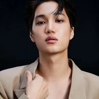 Kim Jong in [kai]