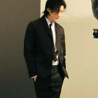 Lee Jong- suk