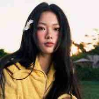 Nguyễn Lê Ngọc Ánh Sáng 