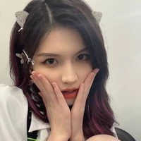 Diệp Thư Kỳ_YSQ