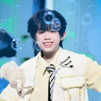 Trần dịch hằng