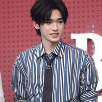Tống Á Hiên