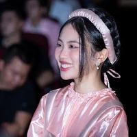 Phương Mỹ Chi - Chị 7