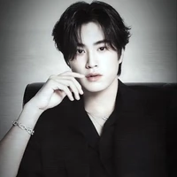 gemini norawit / hắn/