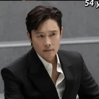 Lee Buyng Hun