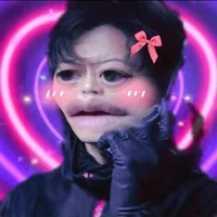 Con tg chứ ai
