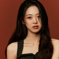 Kim si eun