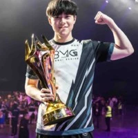 lý đông thành kawhi