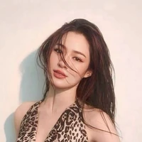 Lingling Kwong