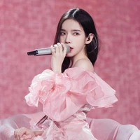 Nguyễn Hoàng Lan - lyly