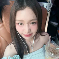 Nguyễn Ánh Hân _한사라_ (Han Sara)